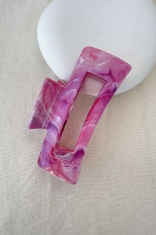 Pembe Kemik Toka