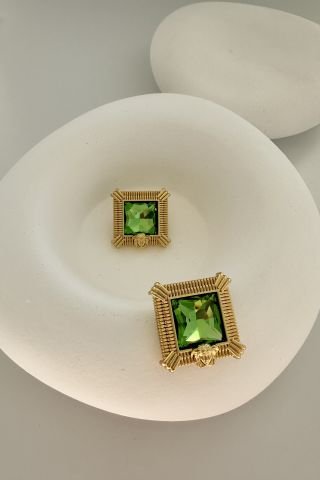 Yeşil Taşlı Gold Küpe
