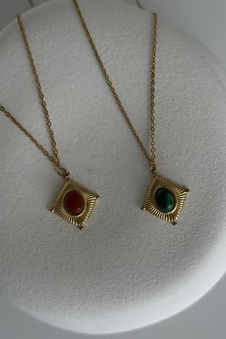 Gold Vintage Kolye