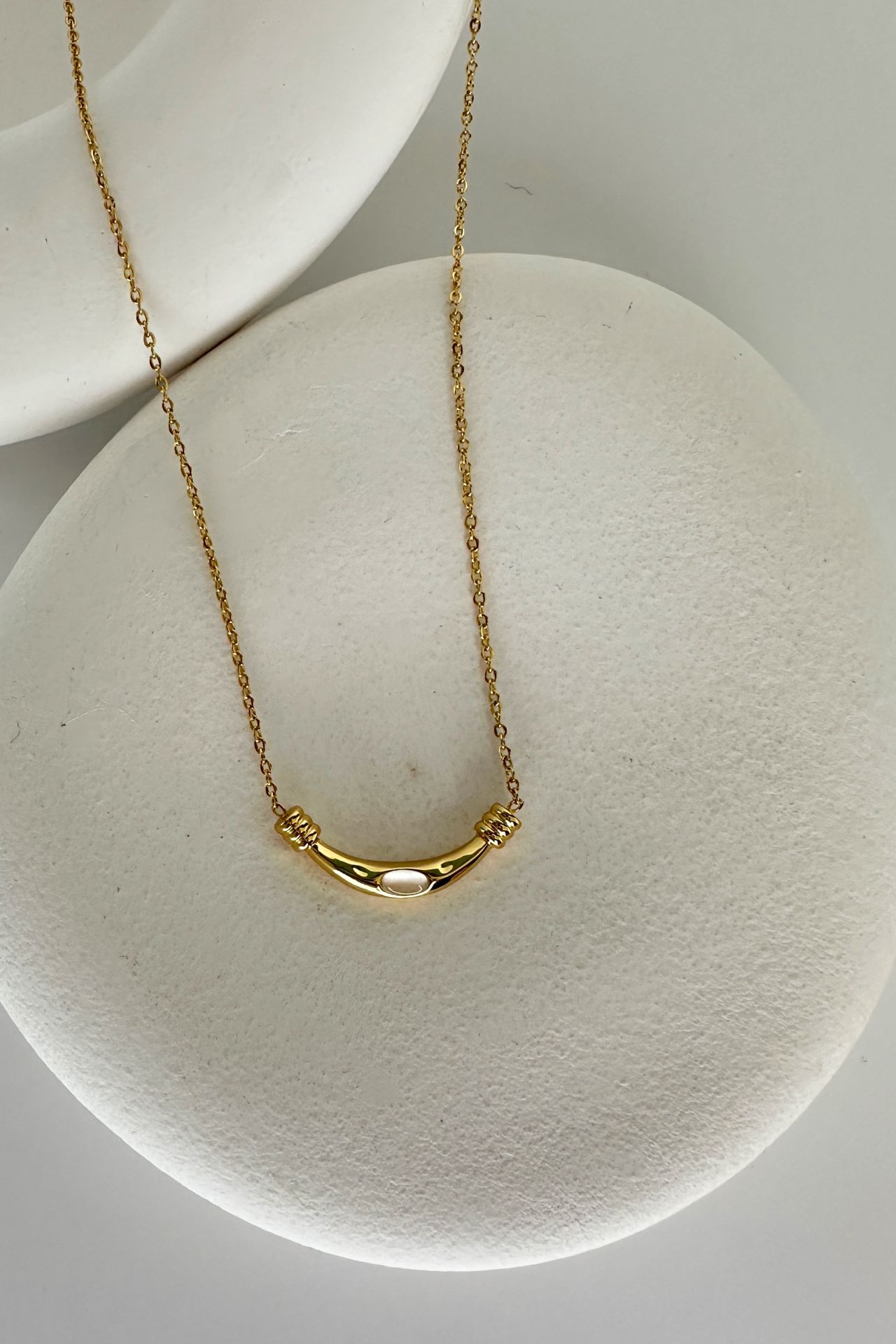 Çelik Minimal Gold Kolye