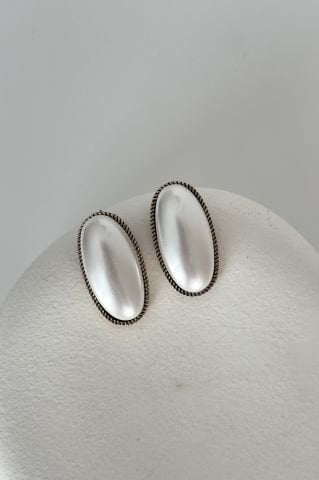 Beyaz Vintage İnci Küpe