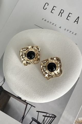 Gold Ortası Siyah Plaka Küpe